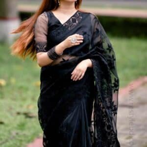 প্রিমিয়াম ব্ল্যাক শাড়ী এমব্রোয়ডারি এন্ড সফট সেমি-সিল্ক শাড়ি ব্লাউজ পিছ ফ্রি - (RBT-27)